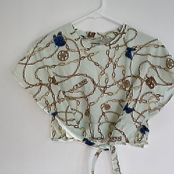 GUESS Dolly Bow Tee / All Over Print T-Shirt Chain Butterfly Tie Knot Crop Top - Picture 3 of 12